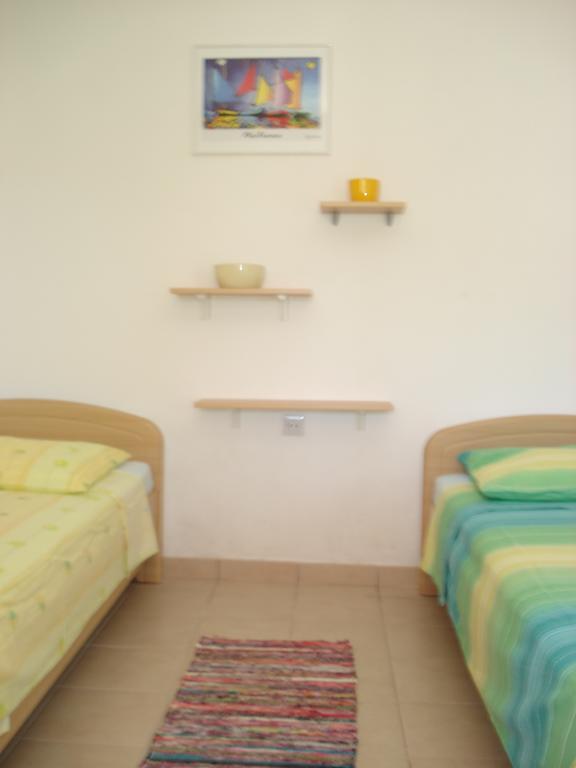 Holiday Home Dora Sutivan Ruang foto